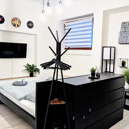 Lenastay I Loft Chick - Innenstadt Apartment